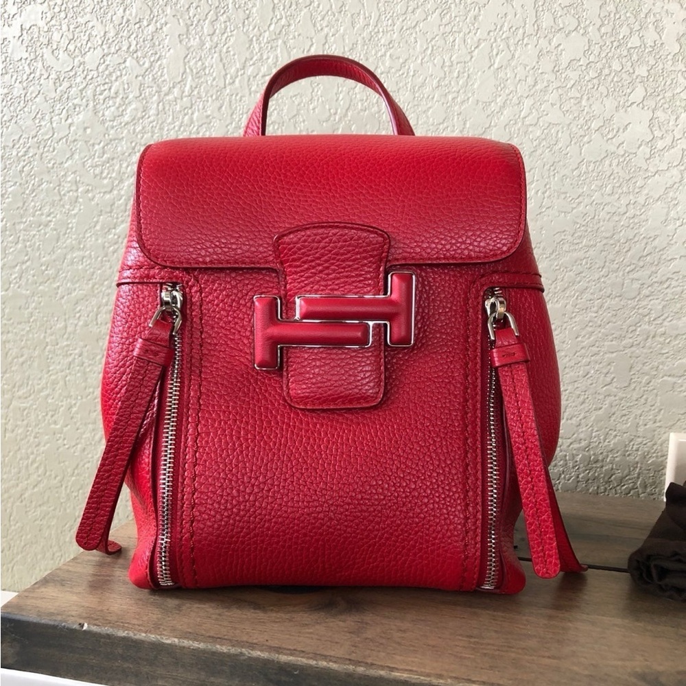 TOD’s Double T Leather Backback Shoulder Bag